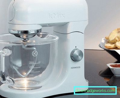 Kenwood mikser sa posudom Kenwood mikser sa posudom